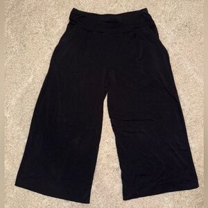 Patagonia Women’s Crop Wide Leg Pants - Small